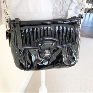 Coach Liquid Gloss Mini Groovy black